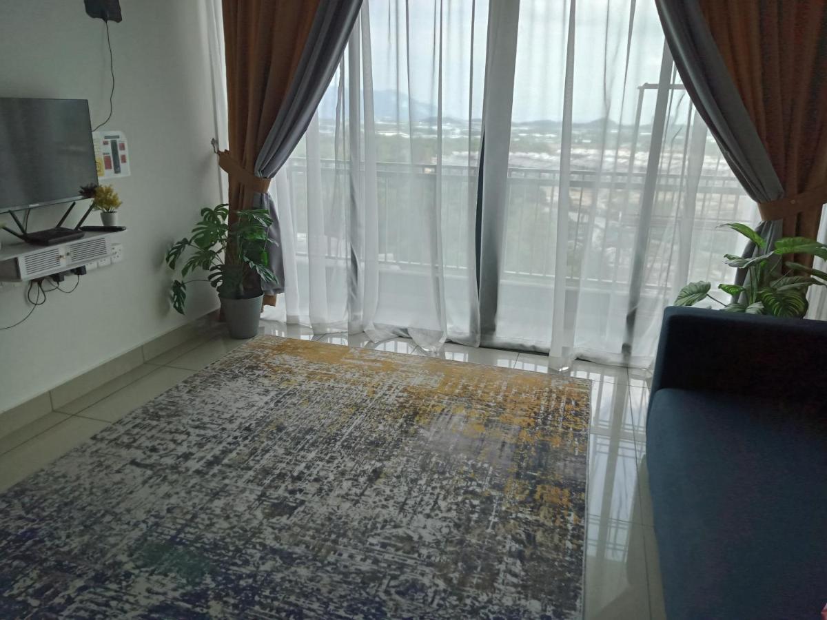 Fz Almyra Homestay Каджанг Экстерьер фото